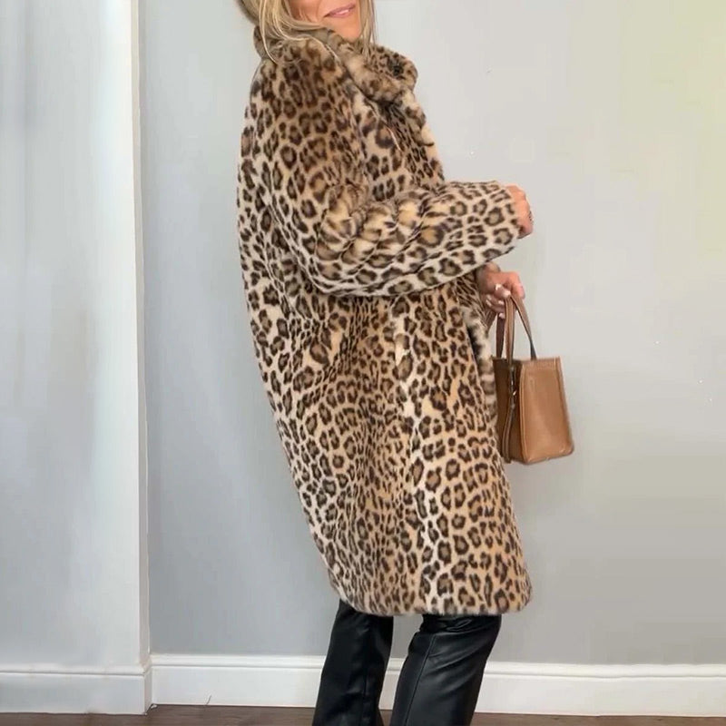 Aelira™ - Lång Leopardmönstrad Kappa