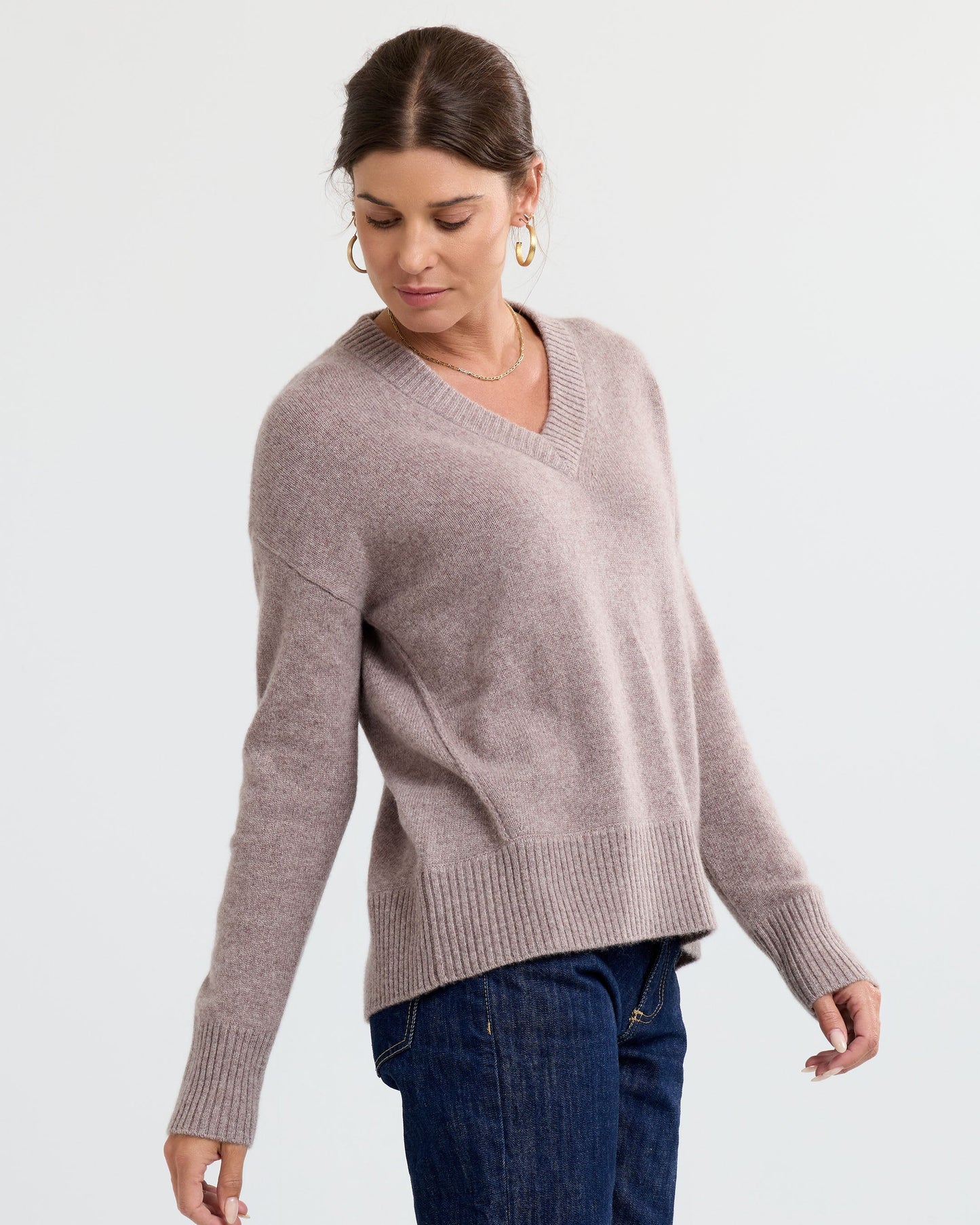 Alvae™ - Kashmirtröja med V-ringning