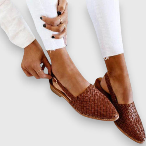 Majken™ – Flata Sandaler med Flätad Rem för Dam