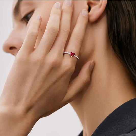 Elegant Hjärtformad Ring | Tillsammans mot Bröstcancer