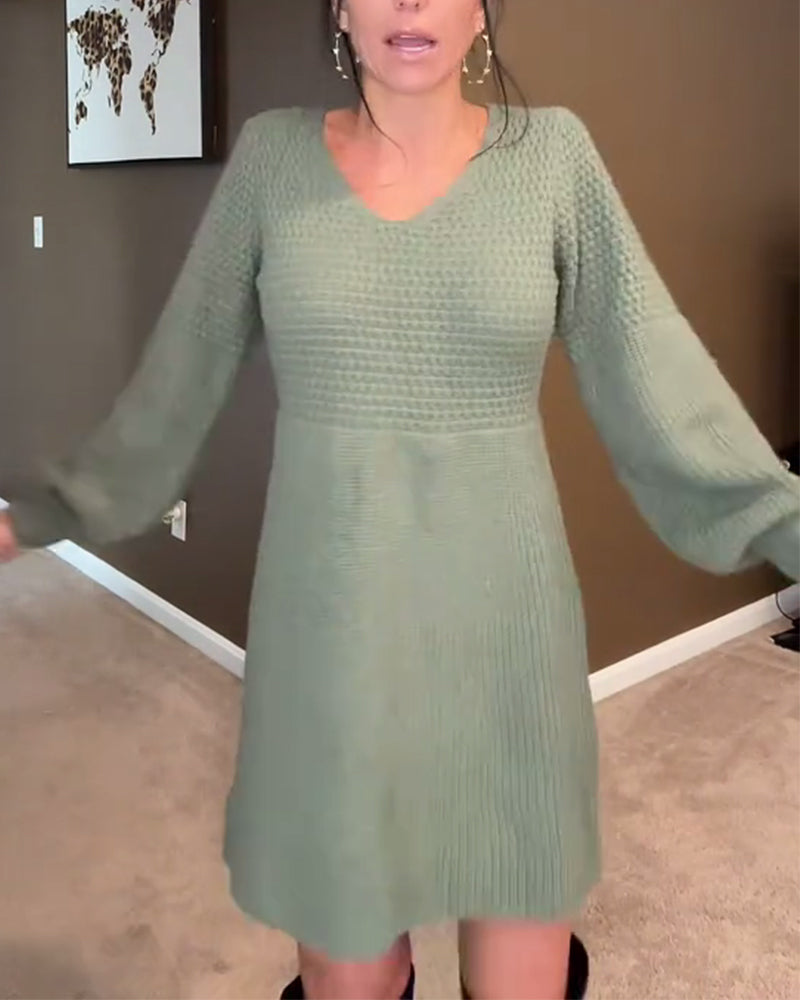 Emma™ - V-ringad Stickad Klänning