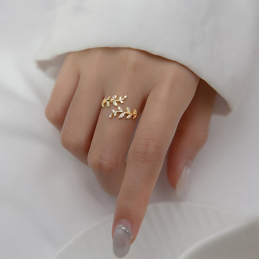 Elegant Vinranka Ring | Tillsammans mot Bröstcancer