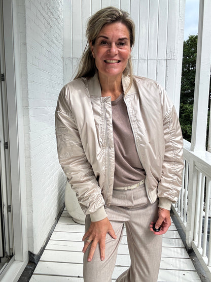 Odele™ - Dragkedja Bomberjacka