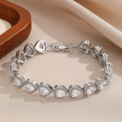 Lyxigt Hjärta Armband | Tillsammans mot bröstcancer