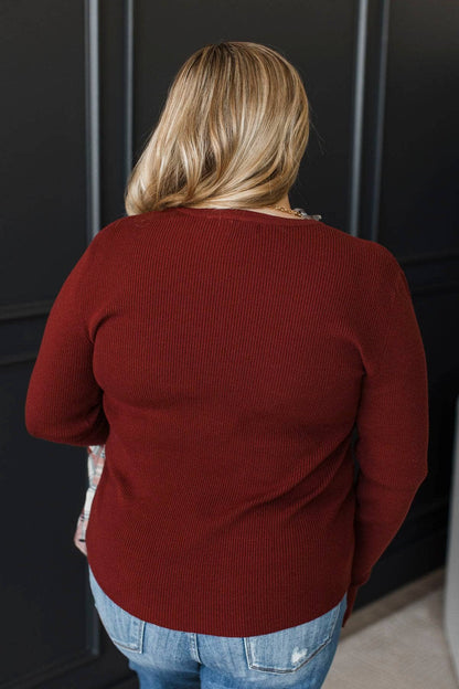 Freja™ - Röd Ribbstickad Tröja