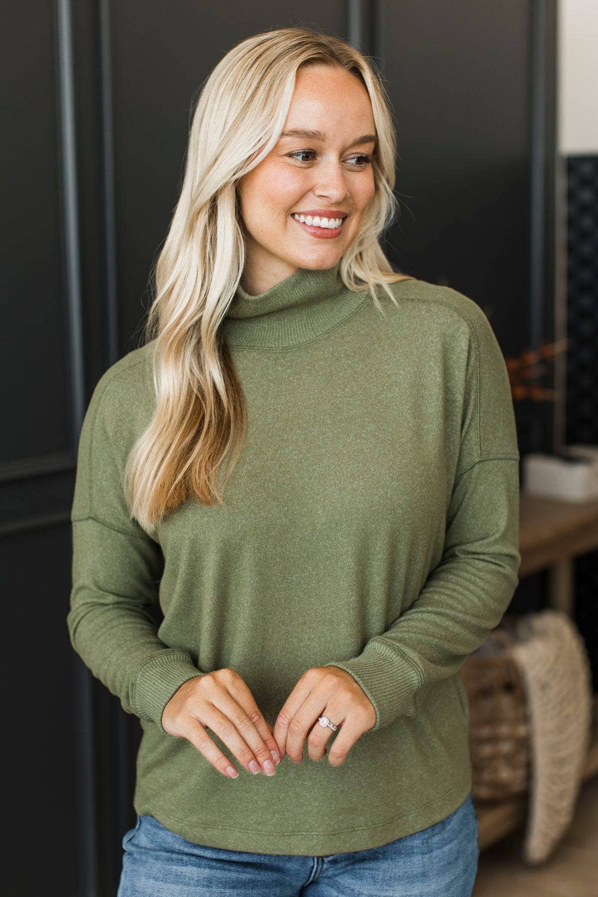 Elin™ - Enkel Turtle Tröja