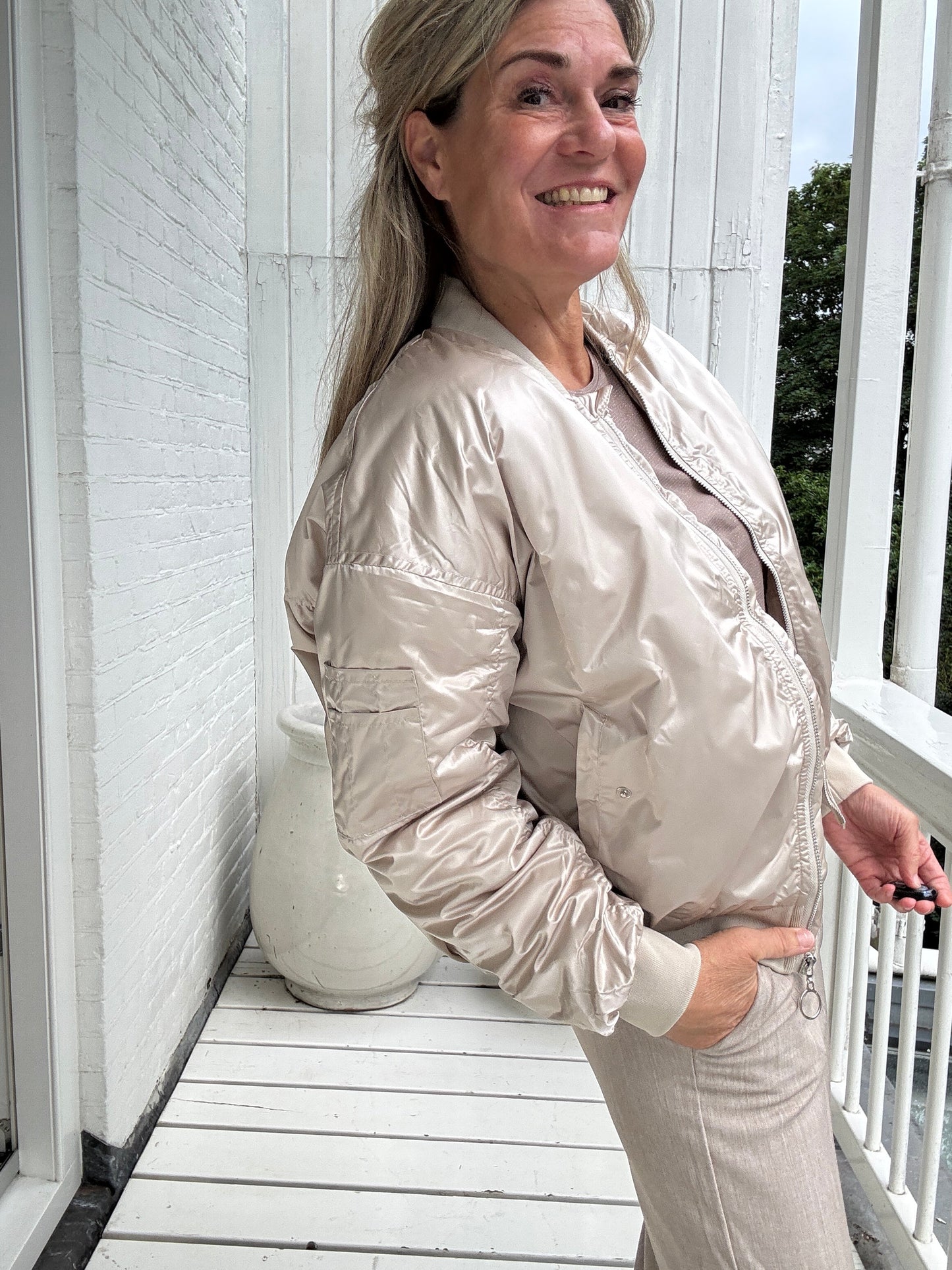 Odele™ - Dragkedja Bomberjacka