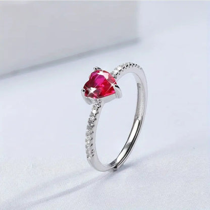 Elegant Hjärtformad Ring | Tillsammans mot Bröstcancer