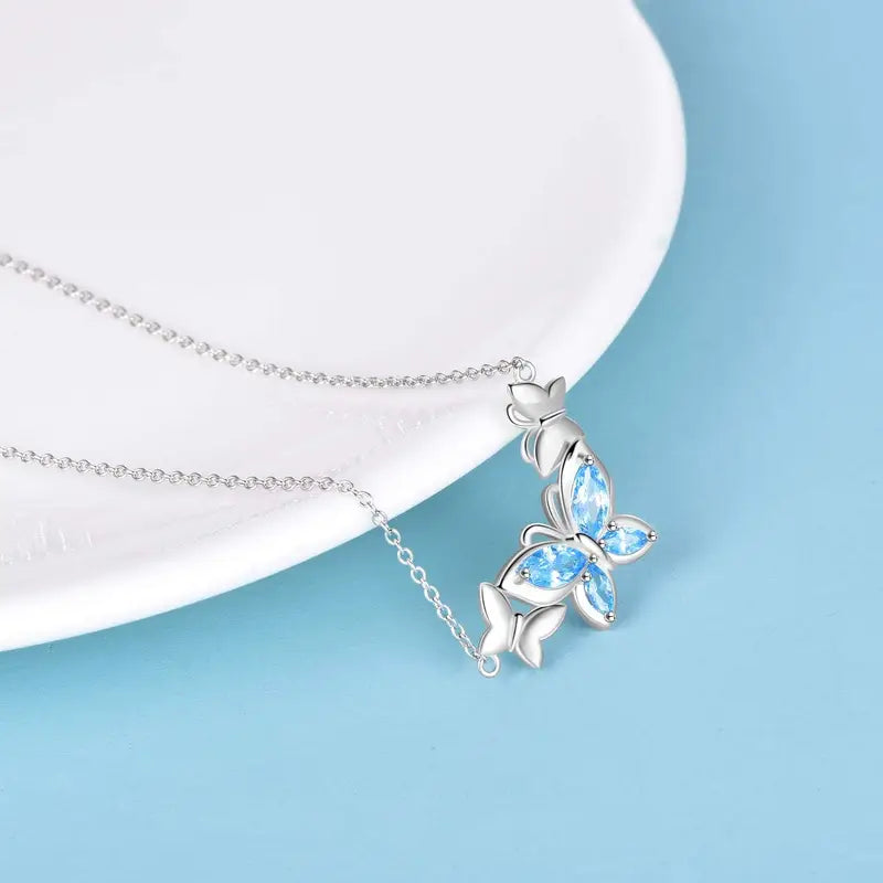 Fjäril Födelsten Halsband | Tillsammans mot Bröstcancer