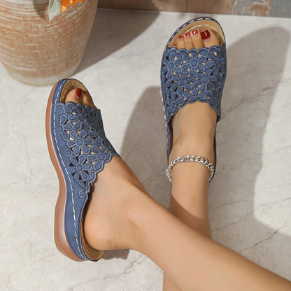 Mika™ – Ortopediska Sandaler med Kilklack för Dam