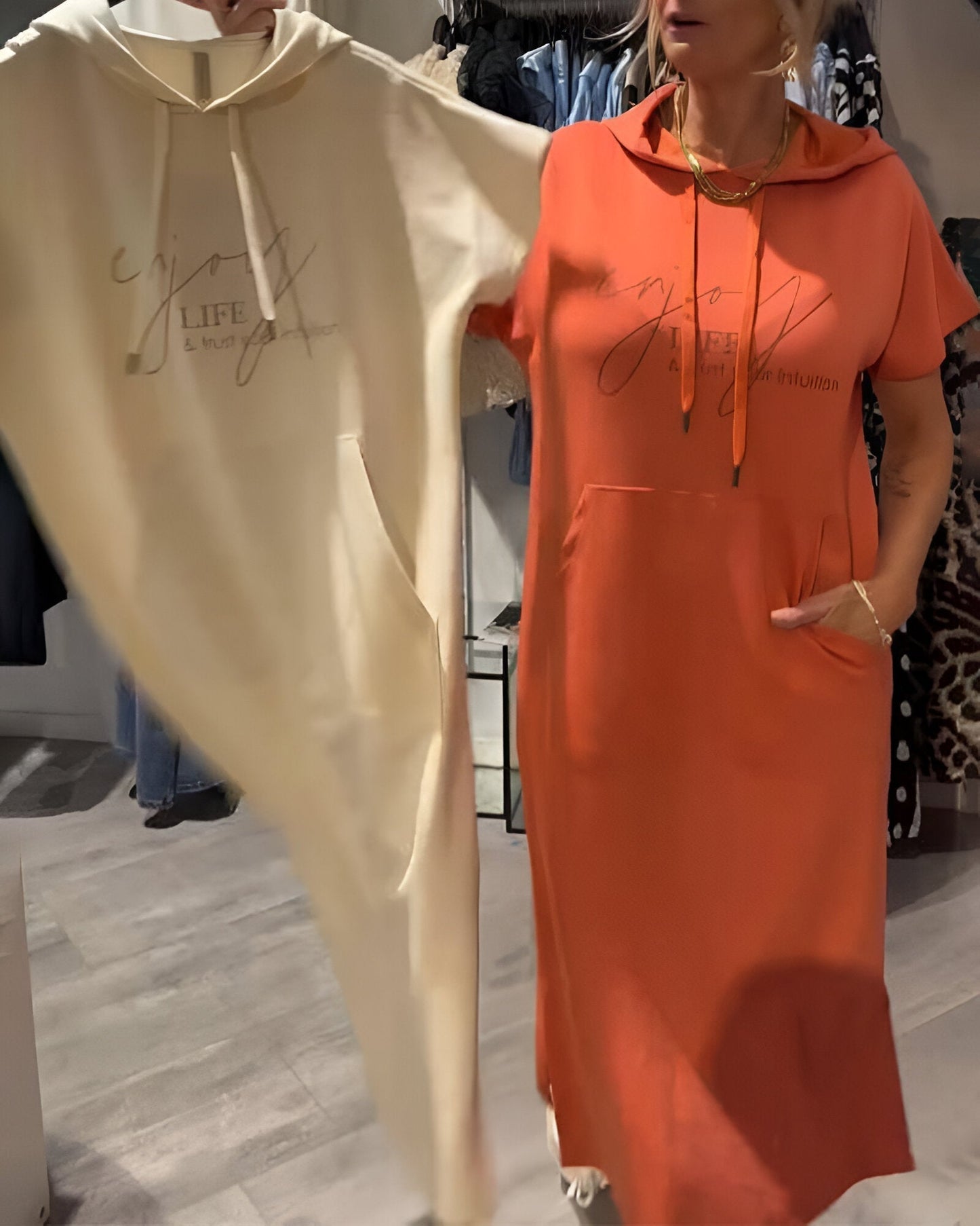 Sheeka™ - Vardaglig Huvtröjeklänning