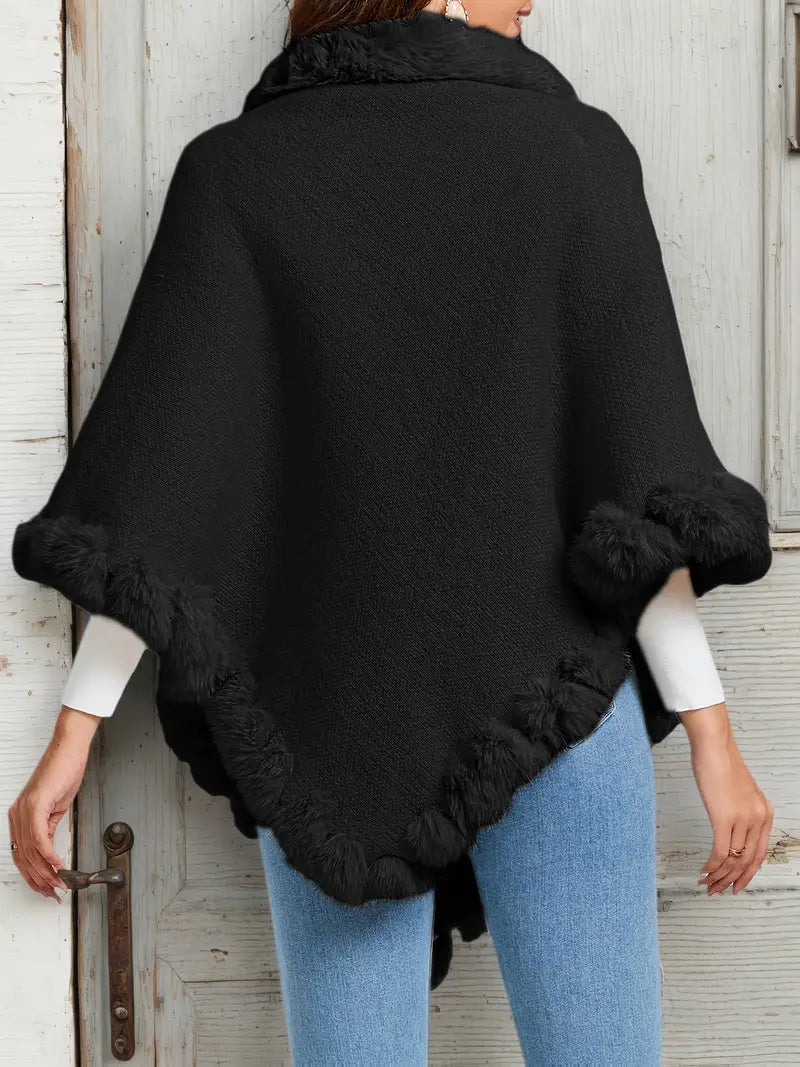 Pälskrage Våfflad Poncho | Tillsammans mot Bröstcancer