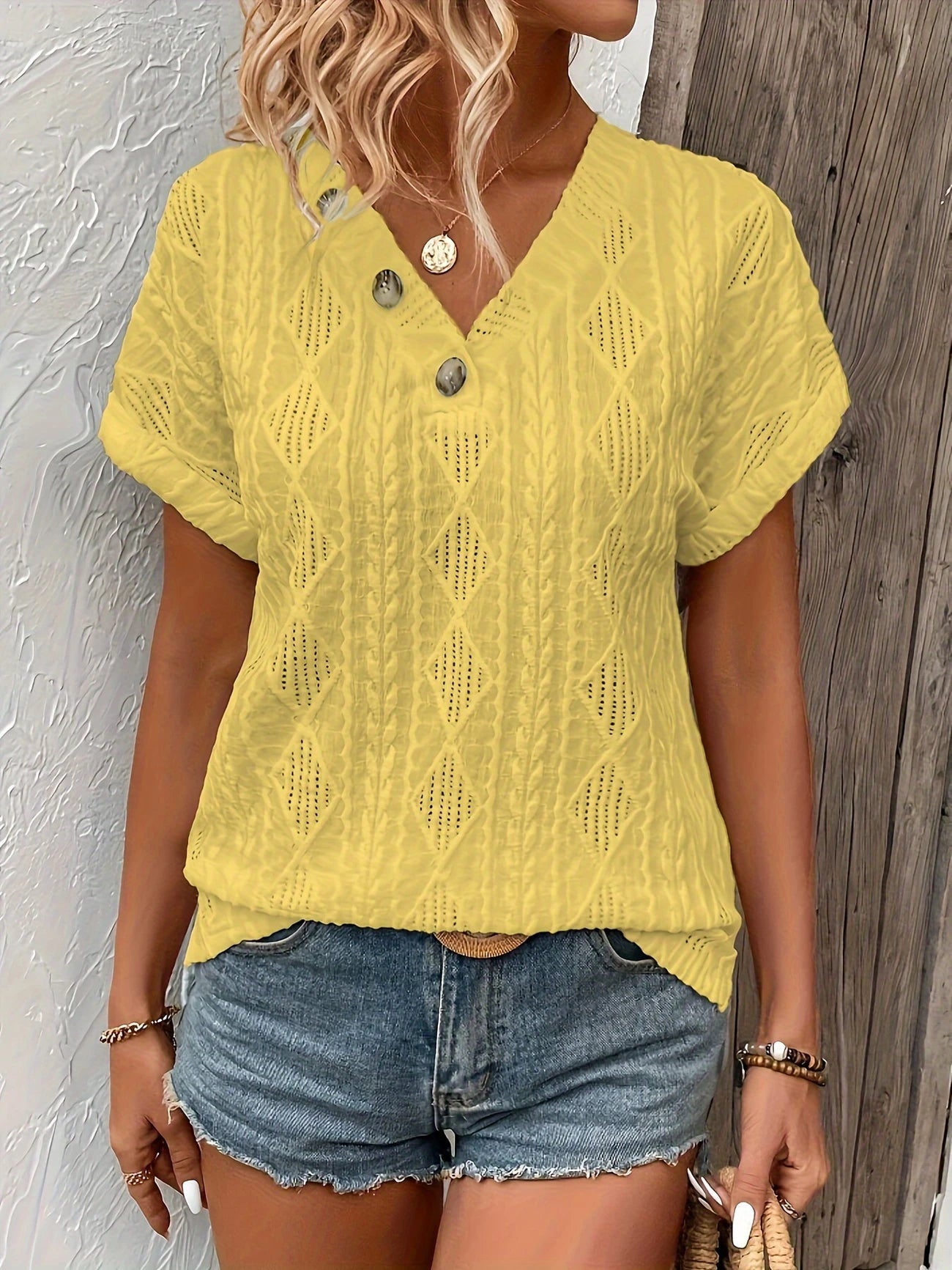 Bea™ – Knappad V-ringad Topp