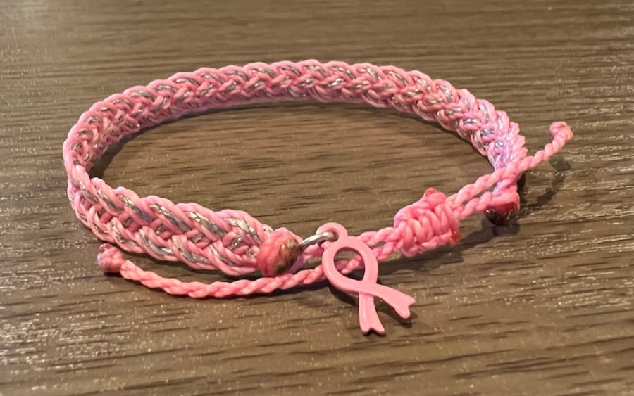 Kärleksknut Armband | Tillsammans mot Bröstcancer