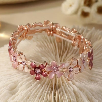Elegant Blomsterarmband | Tillsammans mot bröstcancer